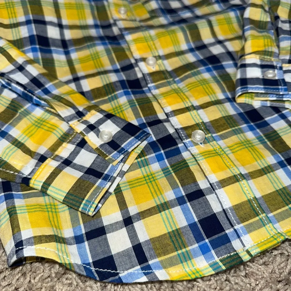 Carter’s Button Down Plaid Long Sleeve Shirt 4T 4 Boys